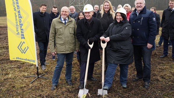 Erster Spatenstich für Neubau in Bergkamen: Hildebrandts Riesenbauprojekt  